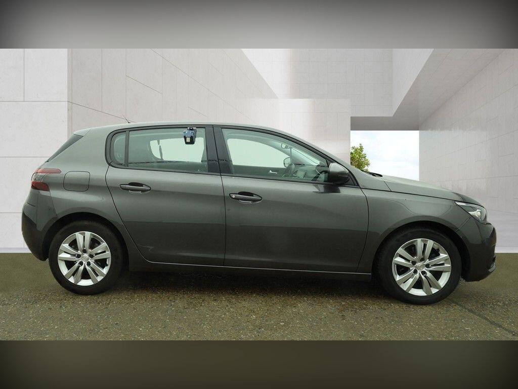 2018 Peugeot 308 thumbnail 6