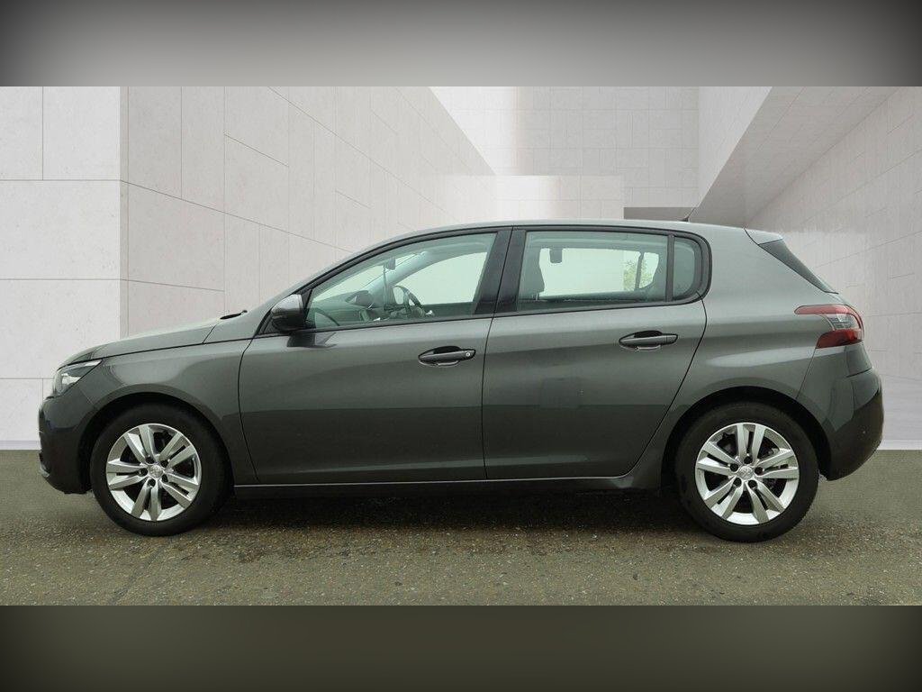2018 Peugeot 308 thumbnail 4